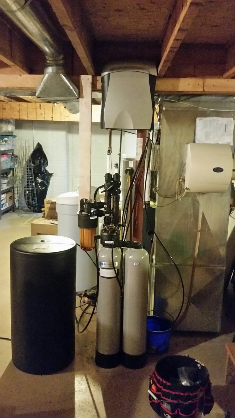 A new Kinetico water softener & Reverse Osmosis drinking water system installed in Davenport, Iowa